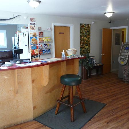 Bent Prop Inn & Hostel Of Alaska - Downtown Anchorage Exterior foto